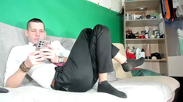 Snapshot of viraglaci18@xh chatting on March 2, 2026, 2:13 pm viraglaci18xh online show from March 2, 2026, 2:13 pm