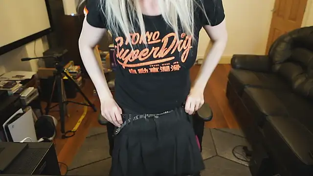 KelseyCobalt online show from January 17, 2025, 1:15 am