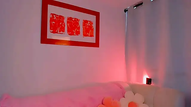 Snapshot of dulce_doll1 chatting on November 14, 2025, 12:37 pm dulce doll1 online show from November 14, 2025, 12:37 pm