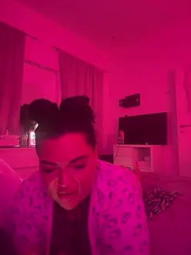 Snapshot of _MelinaCurves_ chatting on March 11, 2025, 11:59 pm MelinaCurves online show from March 11, 2025, 11:59 pm