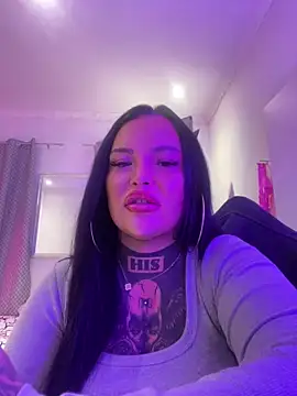 Snapshot of _MelinaCurves_ chatting on September 28, 2025, 6:02 pm MelinaCurves online show from September 28, 2025, 6:02 pm