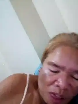 Snapshot of sexylizzy4u chatting on January 27, 2025, 12:16 pm sexylizzy4u online show from January 27, 2025, 12:16 pm