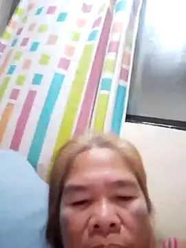 Snapshot of sexylizzy4u chatting on February 15, 2025, 3:50 pm sexylizzy4u online show from February 15, 2025, 3:50 pm