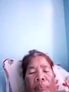 Snapshot of sexylizzy4u chatting on March 22, 2025, 5:06 am sexylizzy4u online show from March 22, 2025, 5:06 am