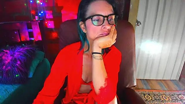 BrianaGarner online show from April 17, 2026, 1:47 pm