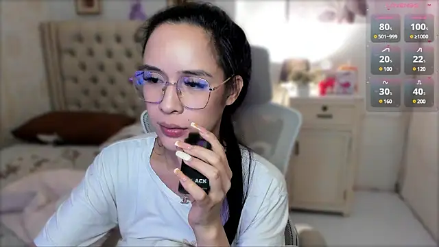 angelic facexx online show from March 19, 2025, 7:27 pm