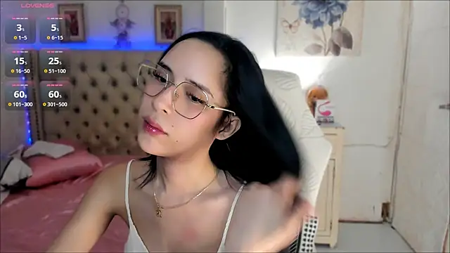 Snapshot of angelic_facexx chatting on April 16, 2026, 1:45 pm angelic facexx online show from April 16, 2026, 1:45 pm