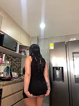 Snapshot of emilyjohanson chatting on December 4, 2024, 2:15 pm emilyjohanson online show from December 4, 2024, 2:15 pm