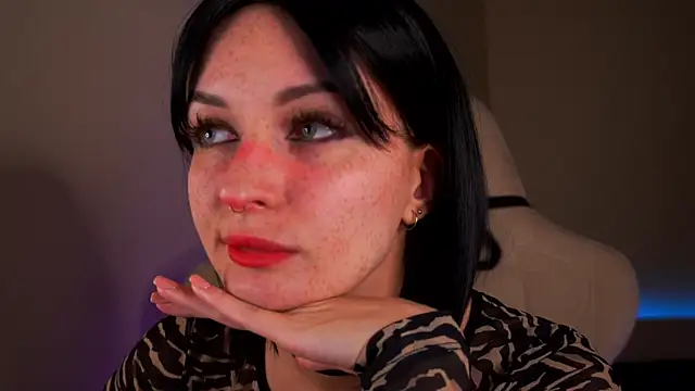 Liuba Fox online show from March 20, 2025, 8:40 pm