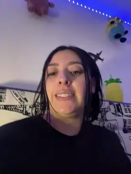 Snapshot of Sofhi_corolinne31 chatting on February 26, 2025, 9:48 pm Sofhi corolinne31 online show from February 26, 2025, 9:48 pm