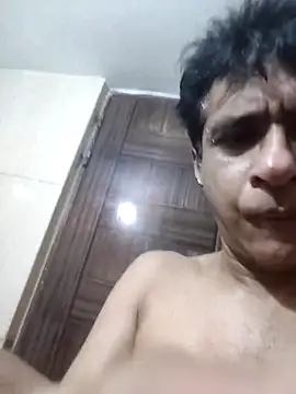 Snapshot of iamkahn_44 chatting on February 14, 2026, 1:30 pm iamkahn 44 online show from February 14, 2026, 1:30 pm