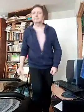 Pokaz2020 online show from April 19, 2026, 9:52 am