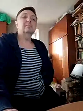 Pokaz2020 online show from April 27, 2026, 12:03 pm