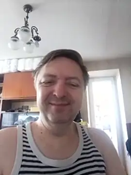 Snapshot of Pokaz2020 chatting on June 13, 2026, 9:07 am Pokaz2020 online show from June 13, 2026, 9:07 am