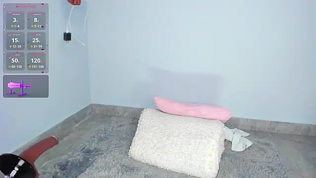 Snapshot of Sofi_Smiley chatting on March 19, 2026, 4:05 am Sofi Smiley online show from March 19, 2026, 4:05 am