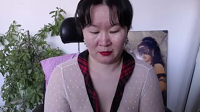 Snapshot of Akira_xx chatting on March 2, 2026, 7:37 am Akira xx online show from March 2, 2026, 7:37 am