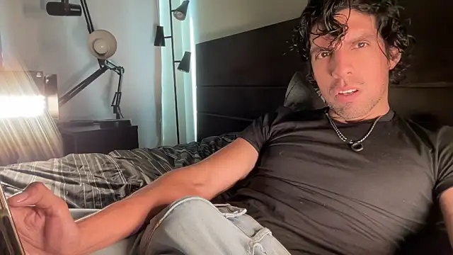 beranco19 online show from March 20, 2026, 8:03 pm