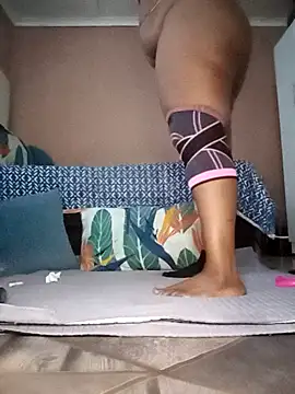 SQUITBOOTY online show from June 5, 2026, 6:09 am