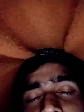 ThethunderPo online show from December 21, 2024, 4:36 pm