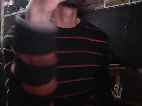 ThethunderPo online show from December 25, 2024, 2:56 pm