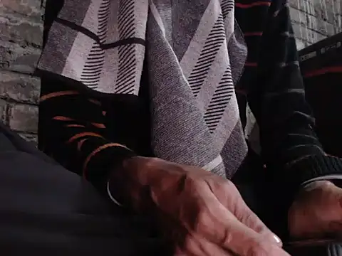 ThethunderPo online show from December 26, 2024, 2:48 pm