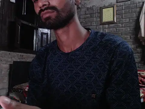 ThethunderPo online show from September 8, 2025, 3:44 pm