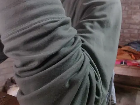 ThethunderPo online show from October 11, 2025, 5:17 am