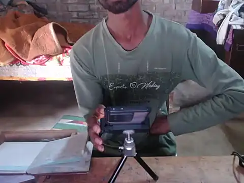 ThethunderPo online show from March 2, 2026, 5:41 am