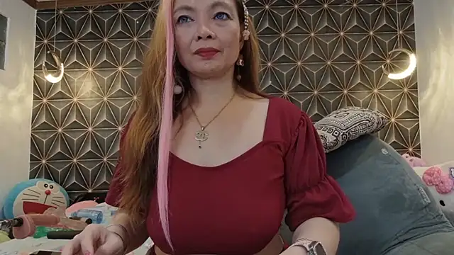 yummymeily online show from October 10, 2025, 12:48 pm