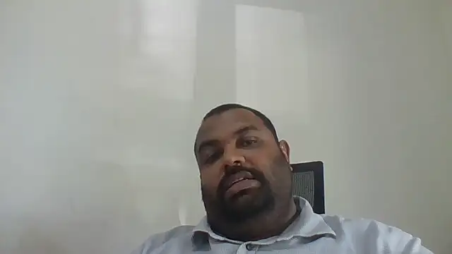 Snapshot of FatCockBoySL chatting on June 3, 2026, 10:40 am FatCockBoySL online show from June 3, 2026, 10:40 am