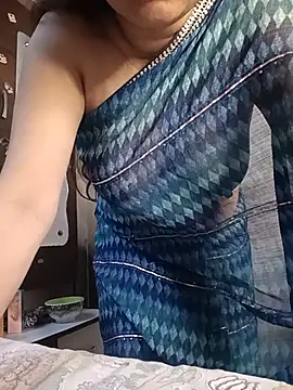 Snapshot of naughtymadam chatting on July 9, 2026, 6:39 am naughtymadam online show from July 9, 2026, 6:39 am