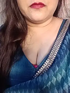 Snapshot of naughtymadam chatting on July 14, 2026, 5:23 am naughtymadam online show from July 14, 2026, 5:23 am