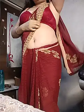 Snapshot of naughtymadam chatting on July 18, 2026, 7:45 am naughtymadam online show from July 18, 2026, 7:45 am