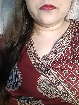 Snapshot of naughtymadam chatting on July 23, 2026, 5:49 am naughtymadam online show from July 23, 2026, 5:49 am