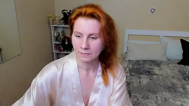 FoxySophia online show from September 29, 2025, 1:11 am