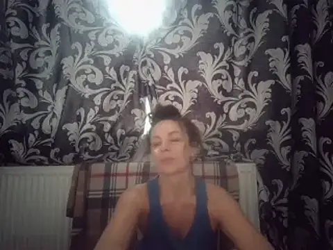 LindaStarS online show from February 17, 2025, 6:31 am