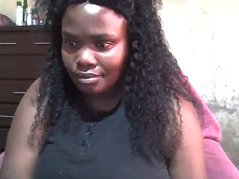 sexybigboobz online show from June 16, 2026, 1:47 pm
