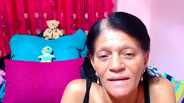 SLUTTYROXY online show from September 29, 2025, 5:56 am