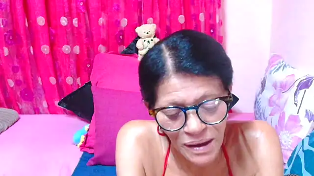 SLUTTYROXY online show from February 18, 2026, 8:38 pm