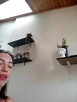 Snapshot of loveuu-bae chatting on December 18, 2024, 9:18 pm loveuu-bae online show from December 18, 2024, 9:18 pm