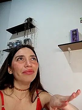 Snapshot of loveuu-bae chatting on February 15, 2025, 1:10 am loveuu-bae online show from February 15, 2025, 1:10 am