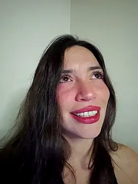 Snapshot of loveuu-bae chatting on September 27, 2025, 12:59 am loveuu-bae online show from September 27, 2025, 12:59 am