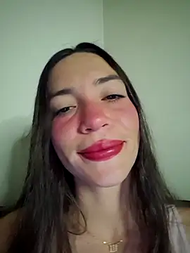 Snapshot of loveuu-bae chatting on October 20, 2025, 12:33 am loveuu-bae online show from October 20, 2025, 12:33 am