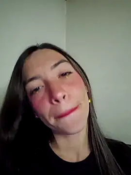 Snapshot of loveuu-bae chatting on November 8, 2025, 12:00 am loveuu-bae online show from November 8, 2025, 12:00 am