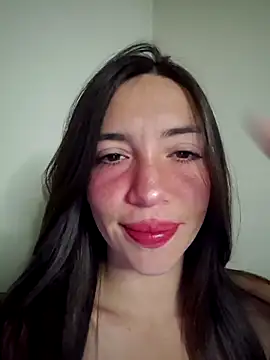 Snapshot of loveuu-bae chatting on November 12, 2025, 1:06 am loveuu-bae online show from November 12, 2025, 1:06 am