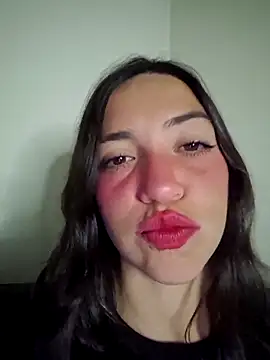 loveuu-bae online show from January 18, 2026, 1:42 am