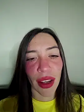 loveuu-bae online show from April 1, 2026, 3:07 am