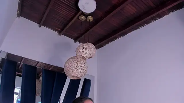 Snapshot of moonsweet1 chatting on March 21, 2025, 6:29 pm moonsweet1 online show from March 21, 2025, 6:29 pm