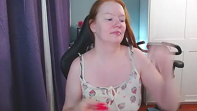 Lady Inari online show from November 9, 2025, 3:10 pm