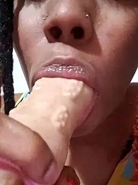 HONEYSWEETS LIVE online show from March 5, 2026, 3:57 am